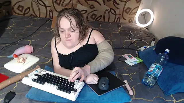 MiniNatalie online show from 22, 2, 2025