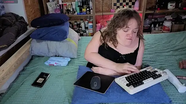 MiniNatalie online show from 1, 12, 2025