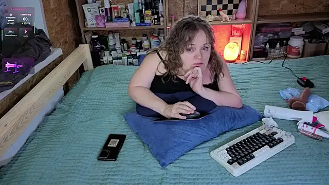 MiniNatalie online show from 2, 12, 2025