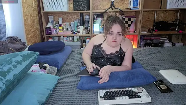 MiniNatalie online show from 20, 2, 2026