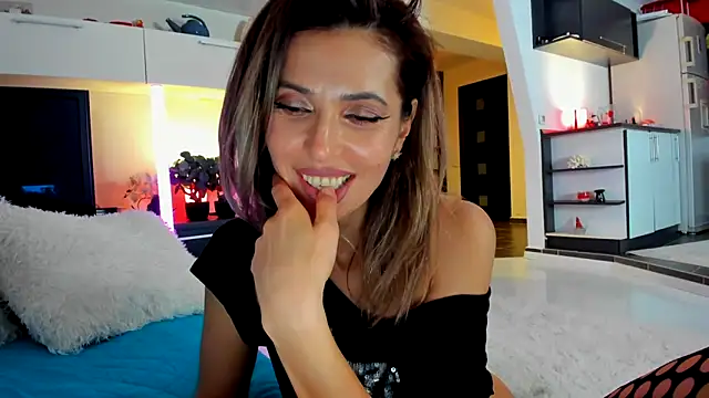 Snapshot of MissSmiley26 chatting on 21, 3, 2025 MissSmiley26 online show from 21, 3, 2025