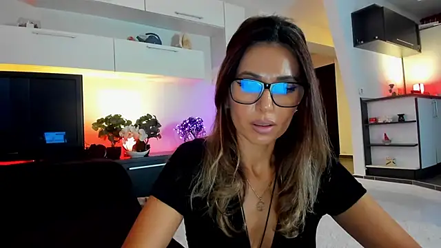 Snapshot of MissSmiley26 chatting on 16, 10, 2025 MissSmiley26 online show from 16, 10, 2025