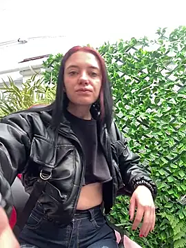 Snapshot of Isabella_21x chatting on 23, 1, 2025 Isabella 21x online show from 23, 1, 2025