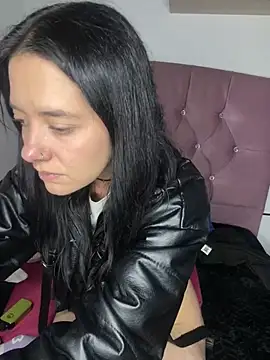 Snapshot of Isabella_21x chatting on 24, 2, 2025 Isabella 21x online show from 24, 2, 2025