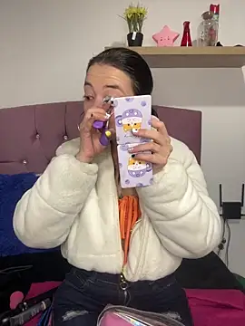 Snapshot of Isabella_21x chatting on 14, 3, 2025 Isabella 21x online show from 14, 3, 2025