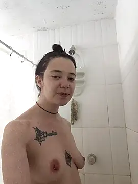 Snapshot of Isabella_21x chatting on 27, 9, 2025 Isabella 21x online show from 27, 9, 2025