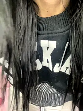 Snapshot of Isabella_21x chatting on 27, 10, 2025 Isabella 21x online show from 27, 10, 2025