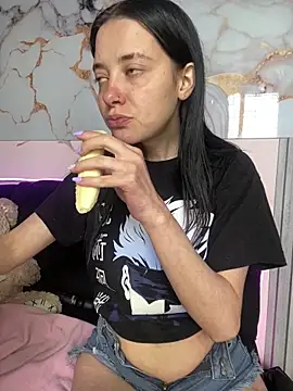 Snapshot of Isabella_21x chatting on 13, 11, 2025 Isabella 21x online show from 13, 11, 2025