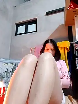 Snapshot of Aninyin22 chatting on 9, 2, 2025 Aninyin22 online show from 9, 2, 2025