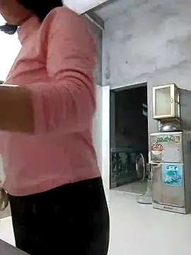 Snapshot of Aninyin22 chatting on 12, 2, 2025 Aninyin22 online show from 12, 2, 2025