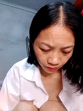 Snapshot of Aninyin22 chatting on 16, 2, 2025 Aninyin22 online show from 16, 2, 2025