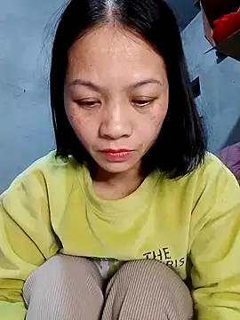 Snapshot of Aninyin22 chatting on 18, 2, 2025 Aninyin22 online show from 18, 2, 2025