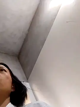 Snapshot of Aninyin22 chatting on 11, 3, 2025 Aninyin22 online show from 11, 3, 2025