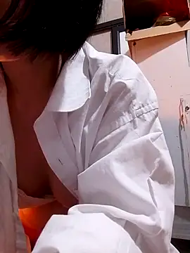 Snapshot of Aninyin22 chatting on 18, 3, 2025 Aninyin22 online show from 18, 3, 2025