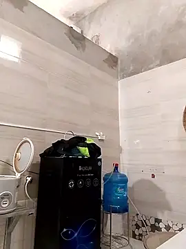 Snapshot of Aninyin22 chatting on 25, 11, 2025 Aninyin22 online show from 25, 11, 2025