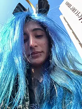 Lunapage online show from 3, 2, 2025