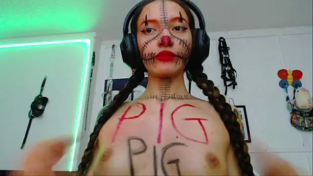 Eloise-brown online show from 22, 1, 2025