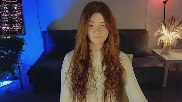 Snapshot of Freckle_Diyana chatting on 4, 2, 2026 Freckle Diyana online show from 4, 2, 2026