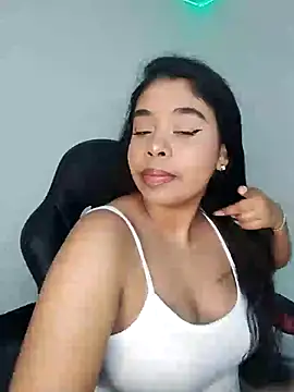 Snapshot of Fanny_Klean chatting on 26, 12, 2024 Fanny Klean online show from 26, 12, 2024