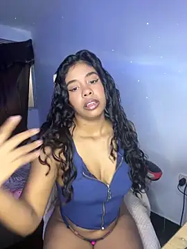 Snapshot of Fanny_Klean chatting on 10, 10, 2025 Fanny Klean online show from 10, 10, 2025