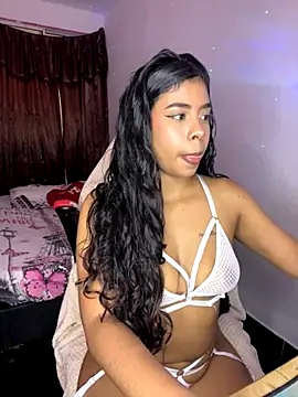 Snapshot of Fanny_Klean chatting on 16, 10, 2025 Fanny Klean online show from 16, 10, 2025