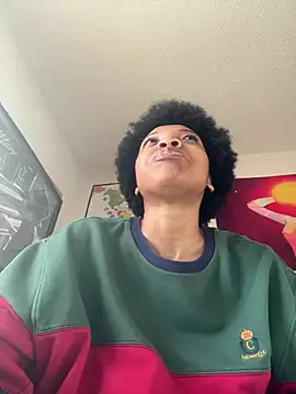 KimiAqua online show from 28, 2, 2025