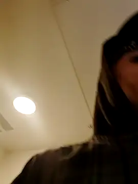 Snapshot of gabelove369 chatting on 16, 12, 2024 gabelove369 online show from 16, 12, 2024