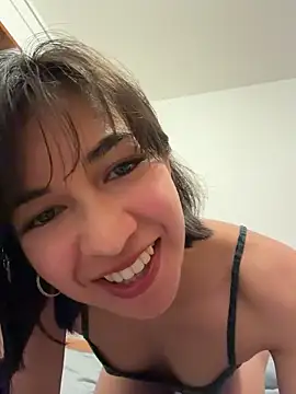 Snapshot of BitchyBratxxx chatting on 18, 2, 2026 BitchyBratxxx online show from 18, 2, 2026