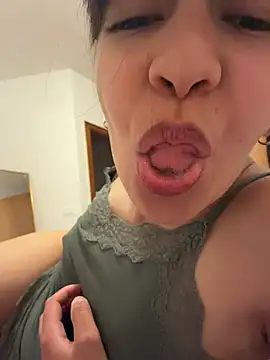 BitchyBratxxx online show from 5, 5, 2026