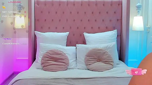 CassieRide online show from 11, 4, 2026