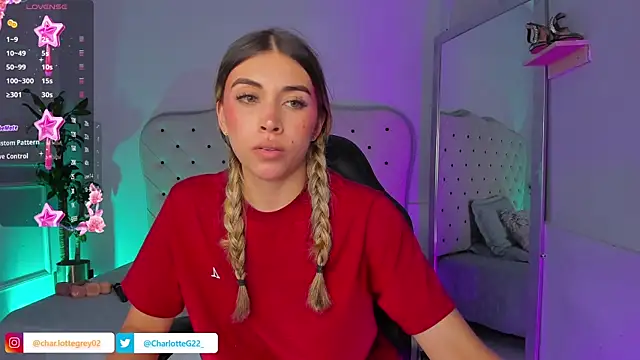 Snapshot of charlotte__grey chatting on 8, 1, 2025 charlotte grey online show from 8, 1, 2025
