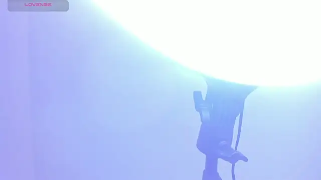 Snapshot of Mia_thompson_19 chatting on 3, 10, 2025 Mia thompson 19 online show from 3, 10, 2025