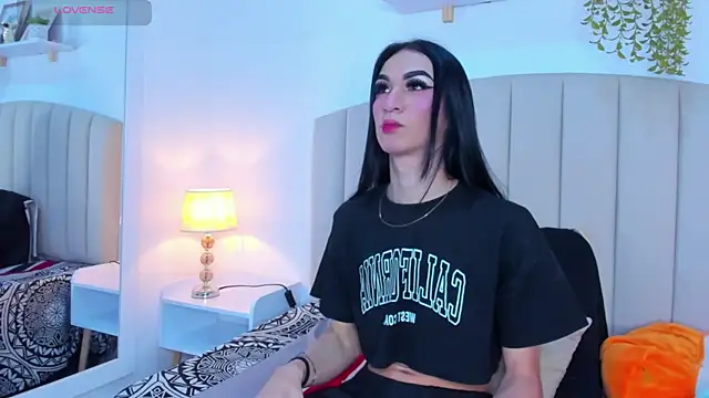 Snapshot of Mia_thompson_19 chatting on 9, 10, 2025 Mia thompson 19 online show from 9, 10, 2025