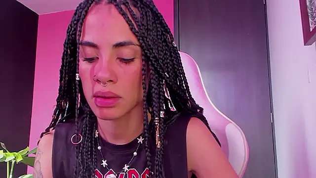 Snapshot of Juanadearco5 chatting on 6, 12, 2024 Juanadearco5 online show from 6, 12, 2024