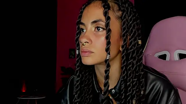 Snapshot of Juanadearco5 chatting on 28, 12, 2024 Juanadearco5 online show from 28, 12, 2024