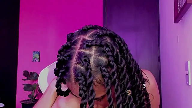 Snapshot of Juanadearco5 chatting on 29, 12, 2024 Juanadearco5 online show from 29, 12, 2024