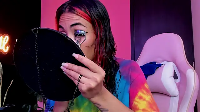 Snapshot of Juanadearco5 chatting on 15, 9, 2025 Juanadearco5 online show from 15, 9, 2025