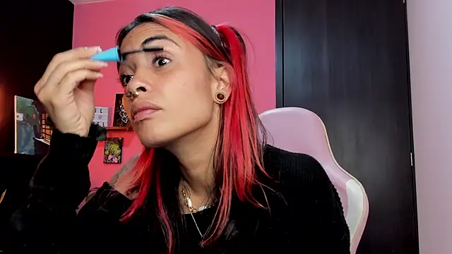 Snapshot of Juanadearco5 chatting on 19, 9, 2025 Juanadearco5 online show from 19, 9, 2025