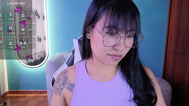 Snapshot of marilin_a chatting on 16, 10, 2025 marilin a online show from 16, 10, 2025