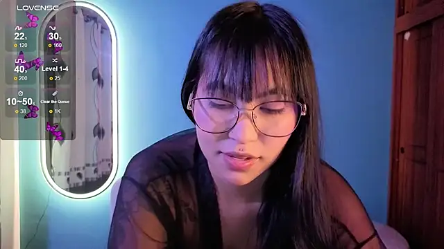 Snapshot of marilin_a chatting on 21, 10, 2025 marilin a online show from 21, 10, 2025