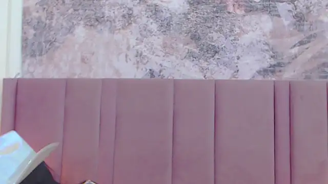 SabrinaDevill online show from 31, 10, 2025