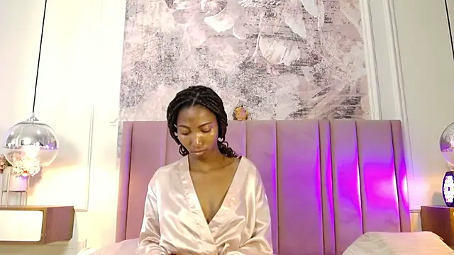 Snapshot of SabrinaDevill chatting on 24, 6, 2026 SabrinaDevill online show from 24, 6, 2026