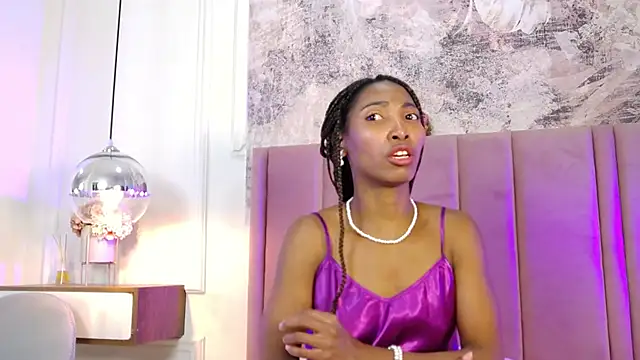 Snapshot of SabrinaDevill chatting on 27, 6, 2026 SabrinaDevill online show from 27, 6, 2026