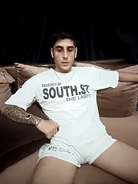 Snapshot of arenn1997 chatting on 19, 9, 2025 arenn1997 online show from 19, 9, 2025