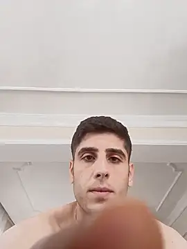 Snapshot of arenn1997 chatting on 22, 10, 2025 arenn1997 online show from 22, 10, 2025