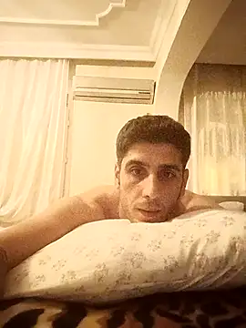 Snapshot of arenn1997 chatting on 29, 10, 2025 arenn1997 online show from 29, 10, 2025