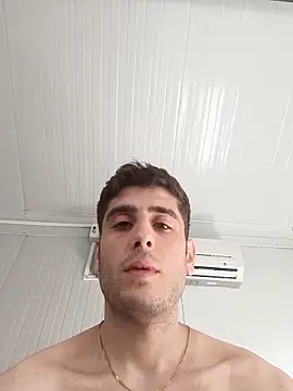 Snapshot of arenn1997 chatting on 23, 11, 2025 arenn1997 online show from 23, 11, 2025