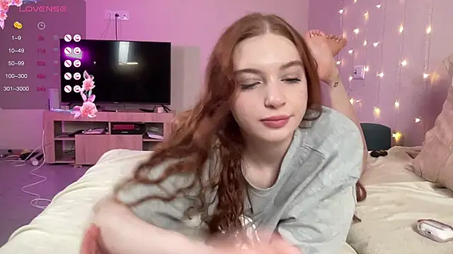 Snapshot of cinnabon_girls chatting on 20, 1, 2025 cinnabon girls online show from 20, 1, 2025