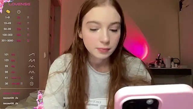Snapshot of cinnabon_girls chatting on 2, 2, 2025 cinnabon girls online show from 2, 2, 2025