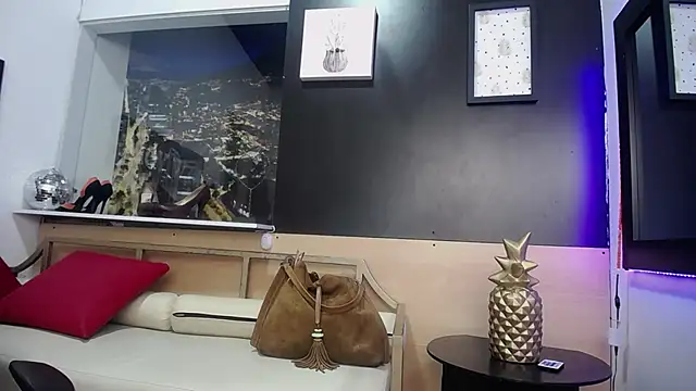 Snapshot of enderlis chatting on 21, 2, 2025 enderlis online show from 21, 2, 2025